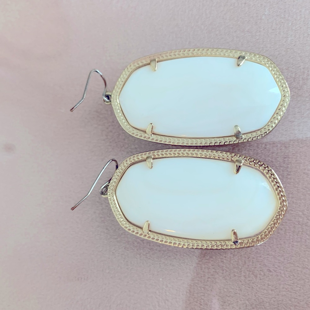 Kendra Scott Danielle White Earrings